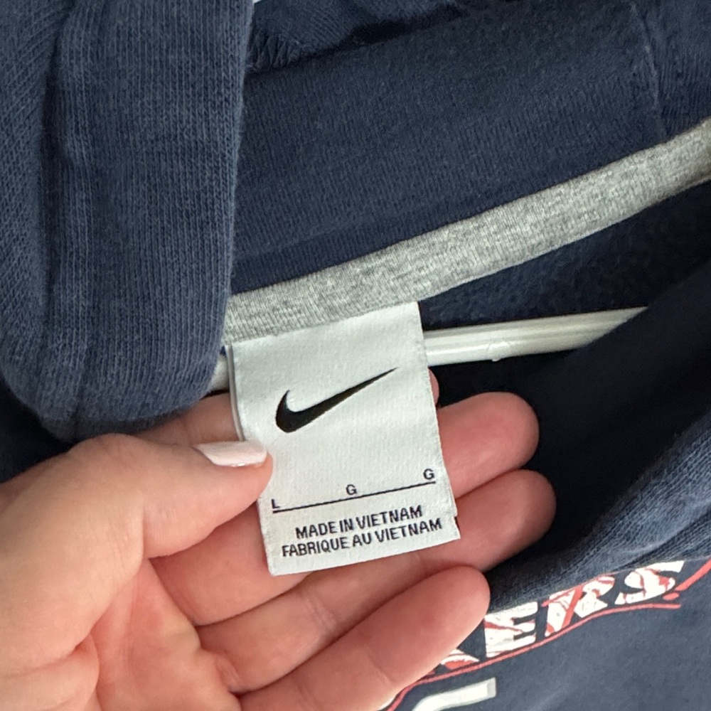 Nike Paige Bueckers UConn Huskies Pullover Hoodie - Picture 2 of 4